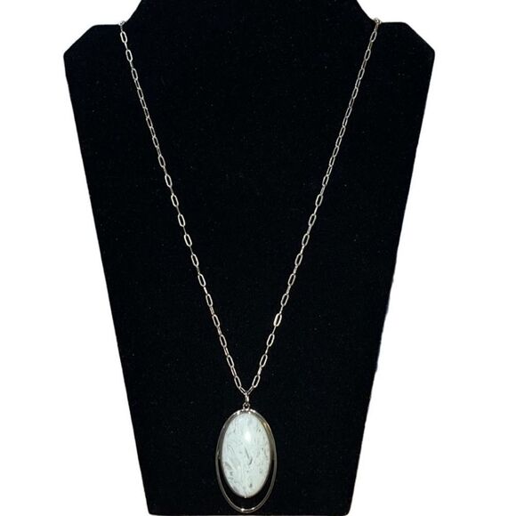 Ann Taylor Factory Jewelry - Ann Taylor Factory Chained Stone Pendant Necklace